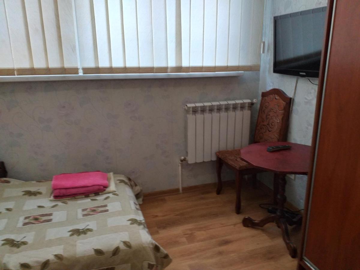 Затишна, Домашня 43М В Тихому Зеленому Місці Поруч Центральний Парк Університет Irpin Exterior photo