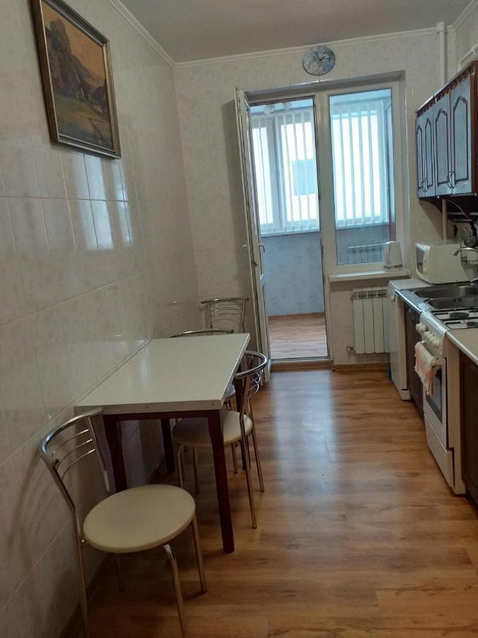 Затишна, Домашня 43М В Тихому Зеленому Місці Поруч Центральний Парк Університет Irpin Exterior photo