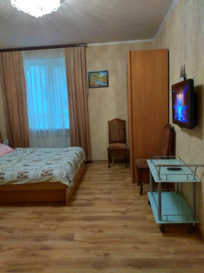 Затишна, Домашня 43М В Тихому Зеленому Місці Поруч Центральний Парк Університет Irpin Exterior photo